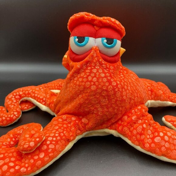 Disney Store Pixar Finding Dory Hank Plush - Picture 2 of 7